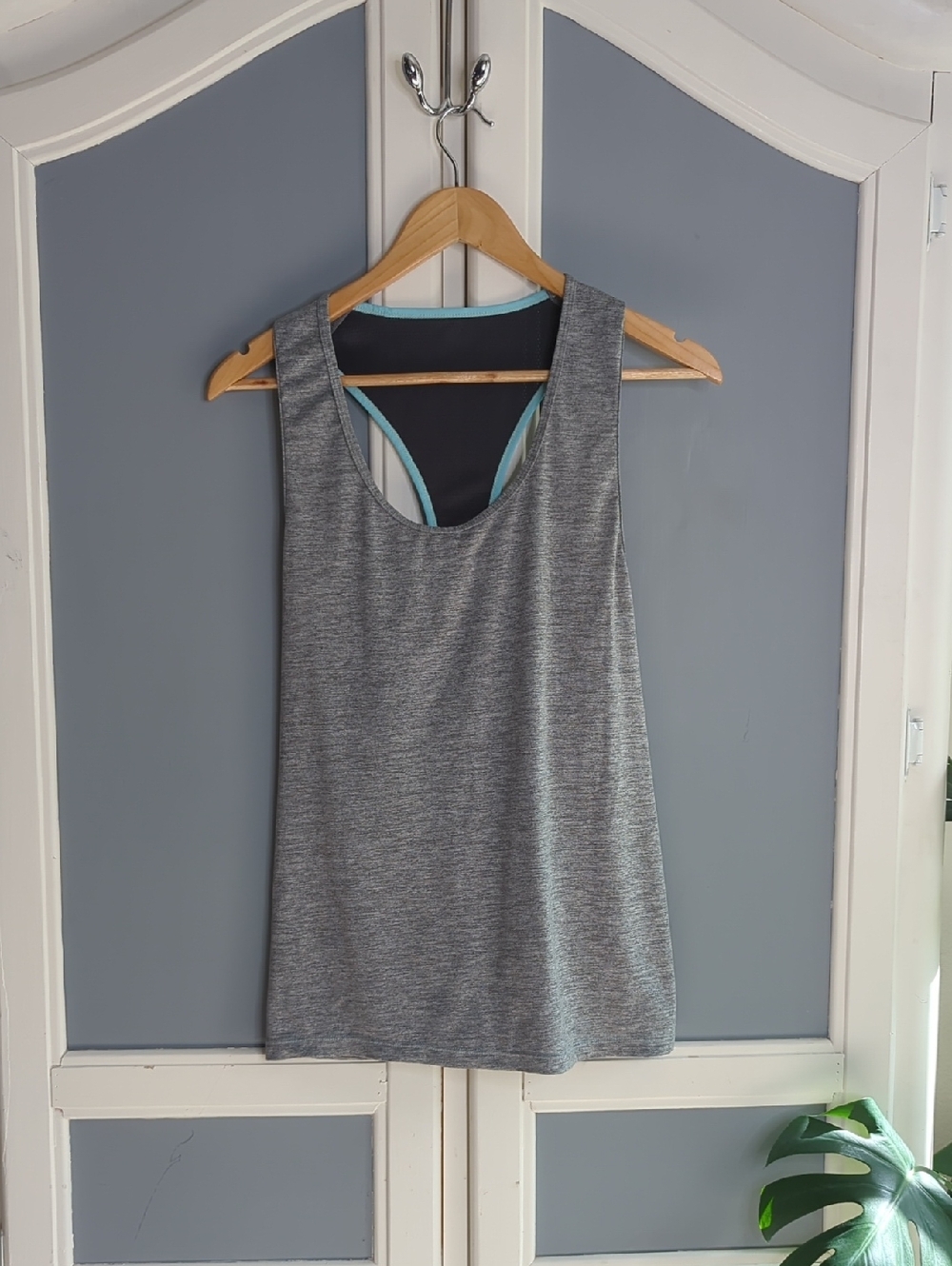 Orangetheory Heather Gray Racerback Tank Top Mint Trim Athletic Workout Top XL